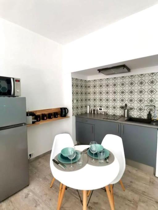 Esprit Cosy Au Centre Historique Apartman Toulon Kültér fotó
