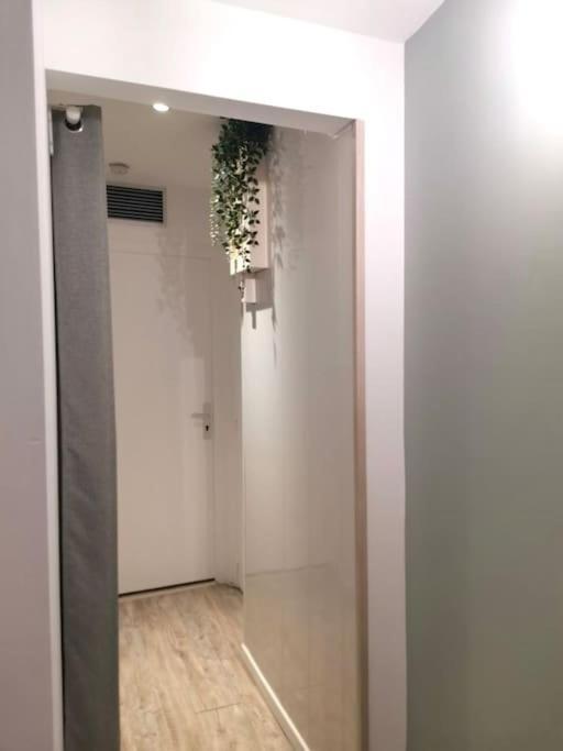 Esprit Cosy Au Centre Historique Apartman Toulon Kültér fotó