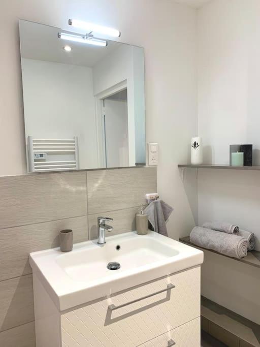 Esprit Cosy Au Centre Historique Apartman Toulon Kültér fotó