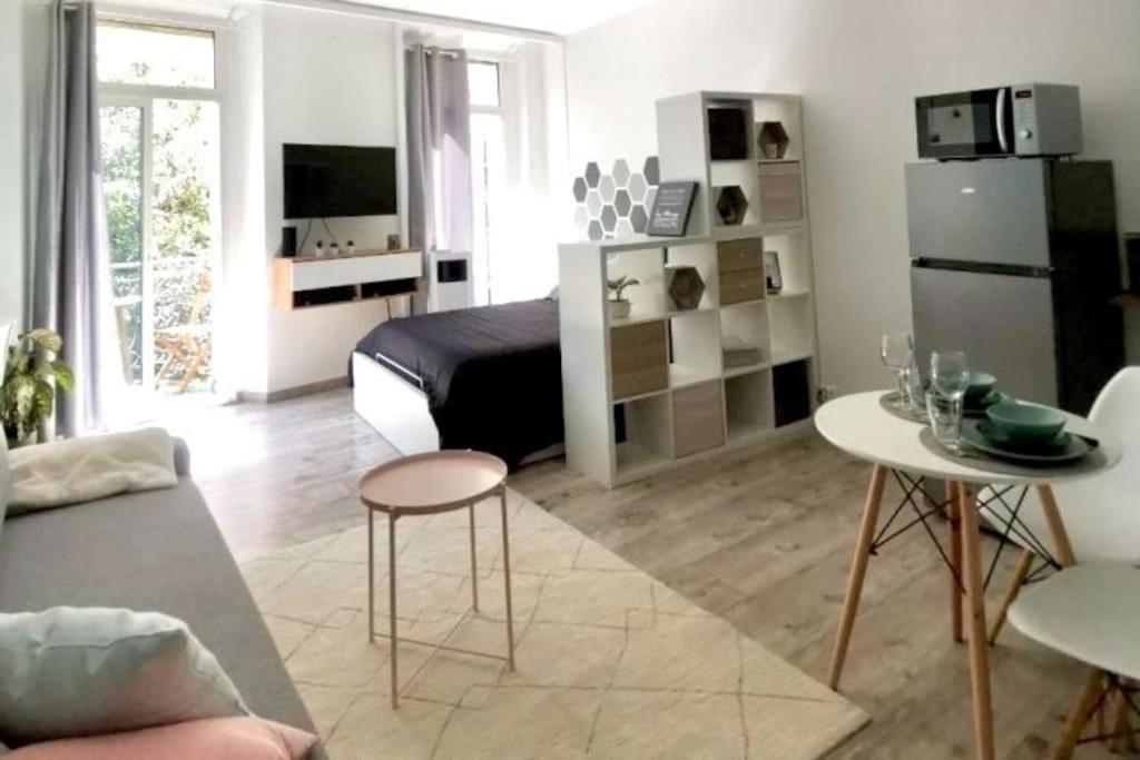 Esprit Cosy Au Centre Historique Apartman Toulon Kültér fotó